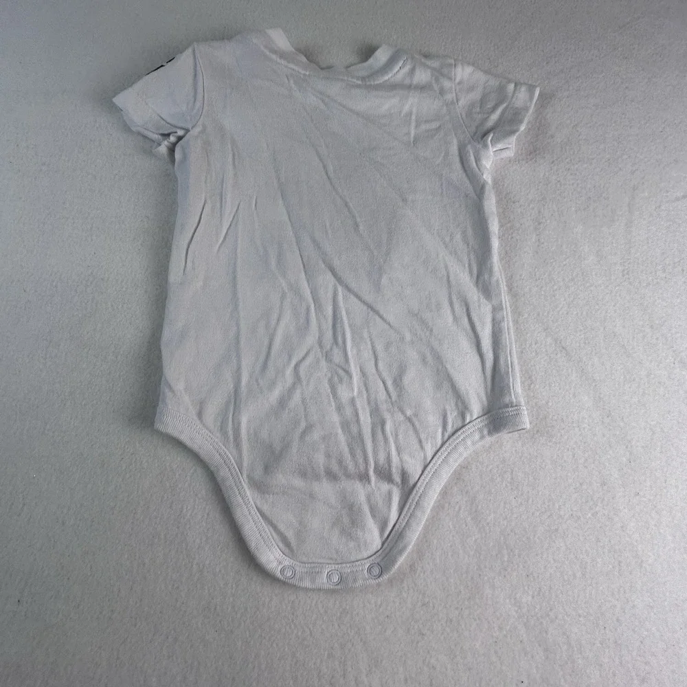 Carhartt Baby Boys Bodysuit Size 6 Months White 